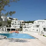 Club Pedalisa Aparthotel 3*